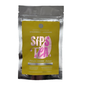 strawberry lemonade 1.png